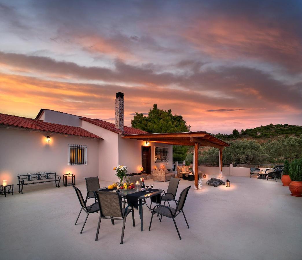 Ktima Constantin Villa นาฟปลิโอ ภายนอก รูปภาพ